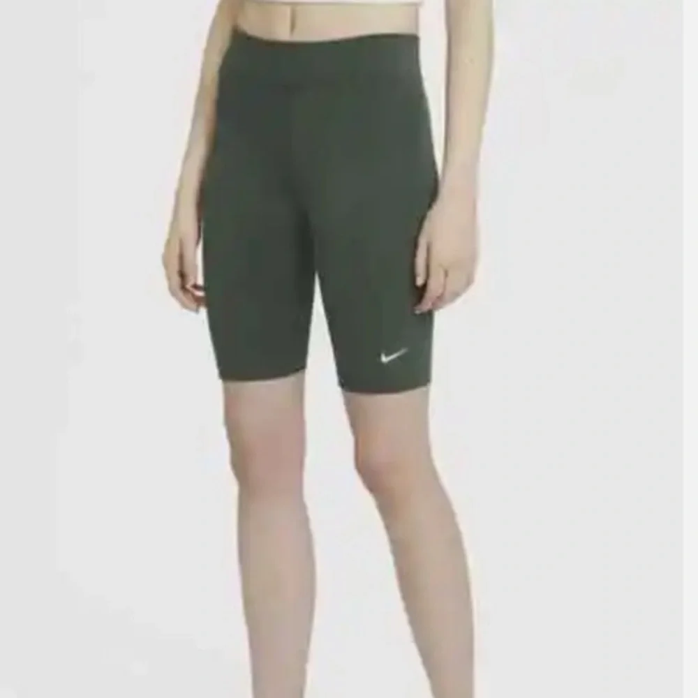 Nike Women's Sportswear Essential 10” Bike Shorts Tights olive Green size XS - Picture 1 of 10